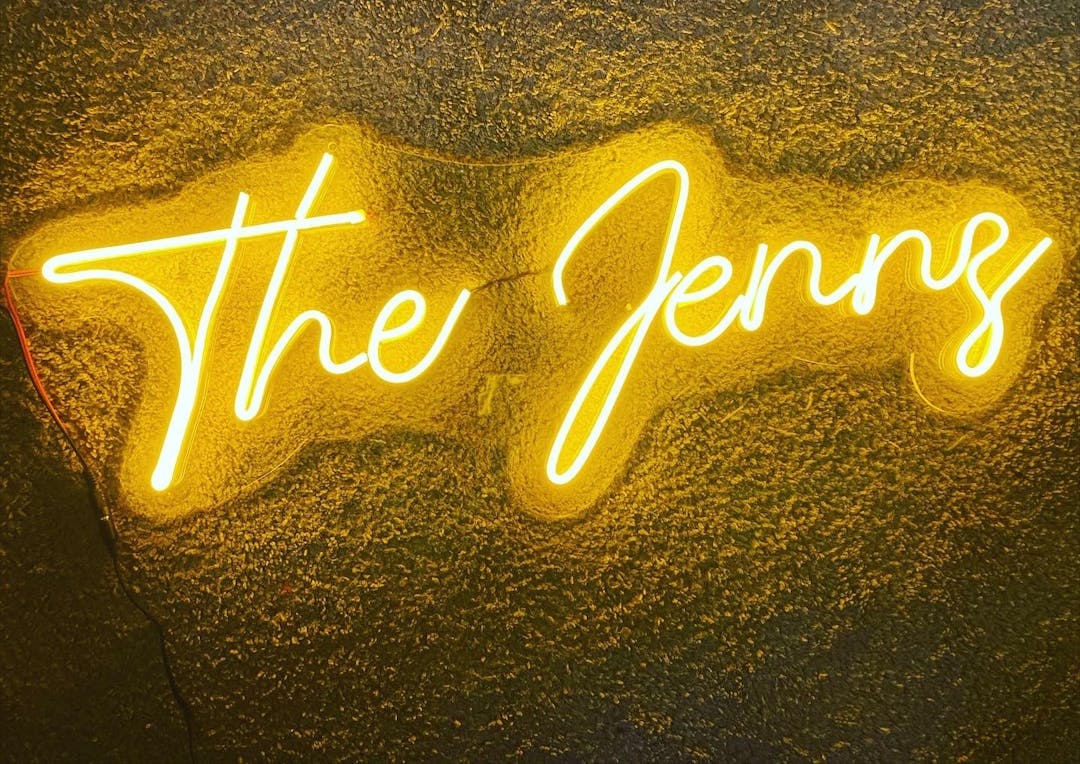 Neon Sign for Wedding (The Jenns)